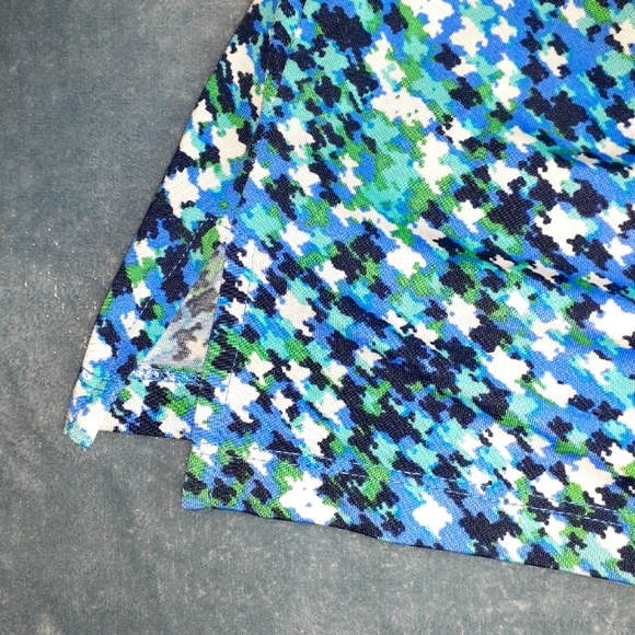 3/$25 Alia ladies plus size top - Picture 3 of 3